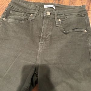 Good American Olive Skinny Straight Jeans size 10